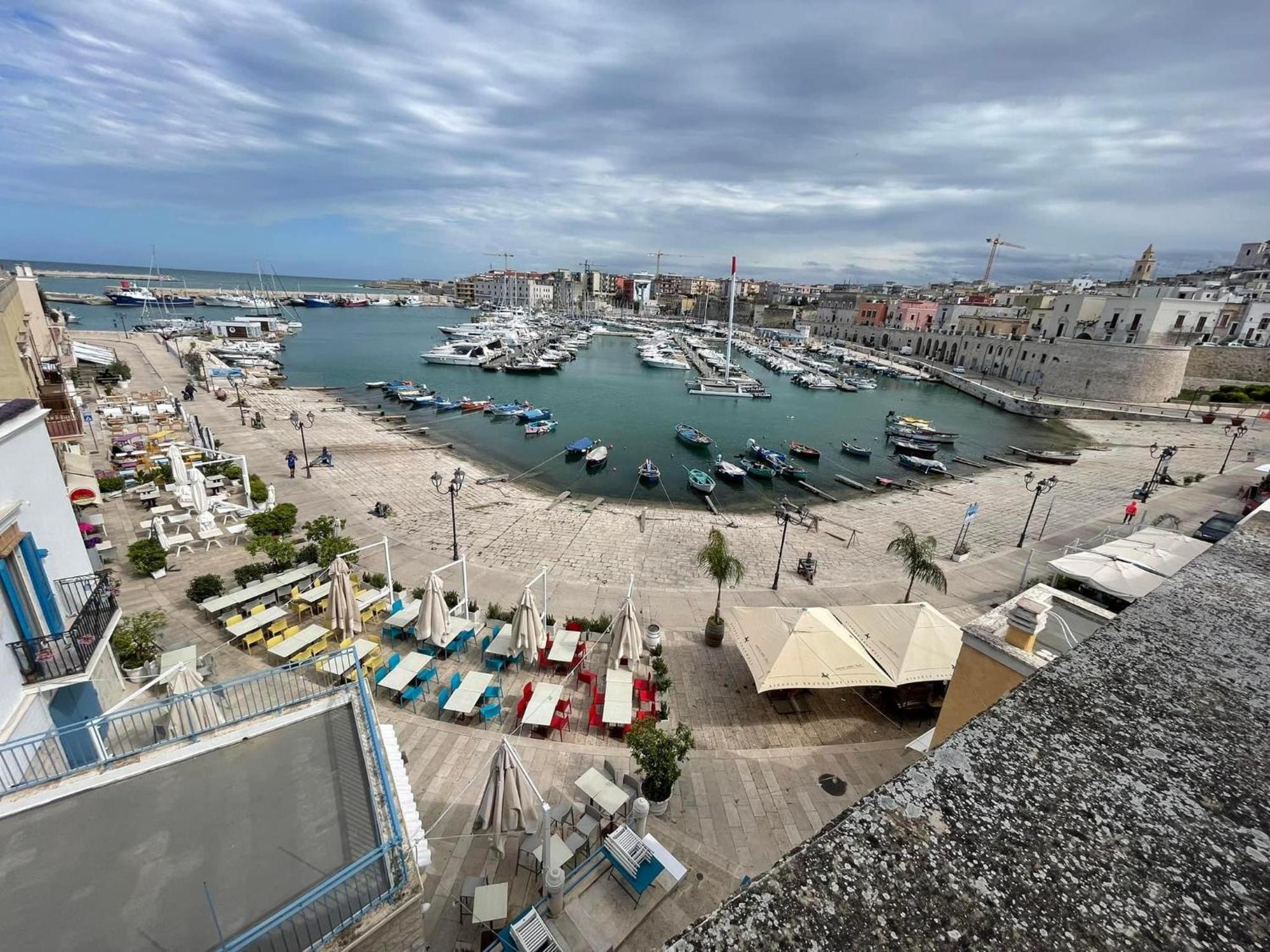 La Torre Di Dama Villa Bisceglie Bagian luar foto